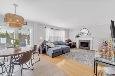 1728 Village Court, Crystal Lake, IL 60014 - Photo 11