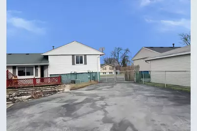 202 E Rose Street, Glenwood, IL 60425 - Photo 3