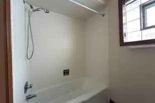 7700 Apple Tree Ln, Willowbrook, IL 60527 - Photo 17