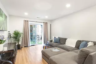 9332 Landings Ln, Des Plaines, IL 60016 - Photo 9