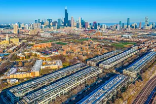 1151 W 14th Pl, Chicago, IL 60608 - Photo 41