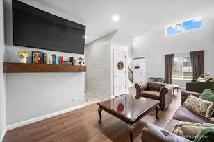 3724 Munson St, Plano, IL 60545 - Photo 9