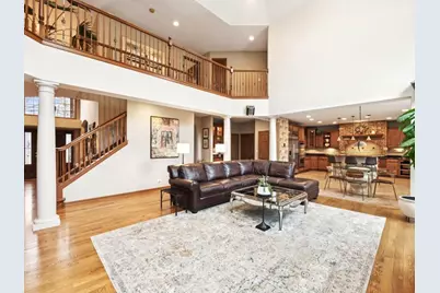 543 N Chestnut Street, Addison, IL 60101 - Photo 9