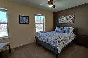 2375 Kelsey Ct, Lindenhurst, IL 60046 - Photo 19