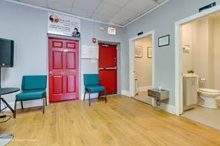 2711 E 93rd St, Chicago, IL 60617 - Photo 5