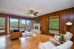 41W331 Empire Rd, Saint Charles, IL 60175 - Photo 5