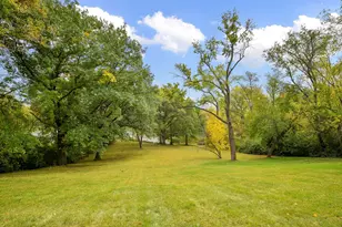 41W331 Empire Rd, Saint Charles, IL 60175 - Photo 3