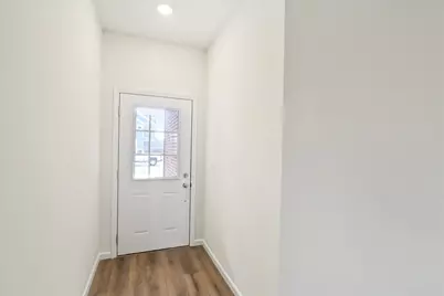 608 Switchgrass Way #61003, Bolingbrook, IL 60490 - Photo 3