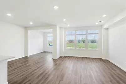 608 Switchgrass Way #61003, Bolingbrook, IL 60490 - Photo 5
