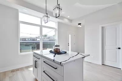 3516 N Central Avenue, Chicago, IL 60634 - Photo 5