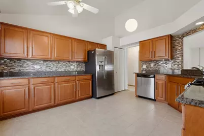 133 Arboretum Drive, Lombard, IL 60148 - Photo 5