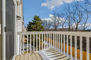 133 Arboretum Dr, Lombard, IL 60148 - Photo 11