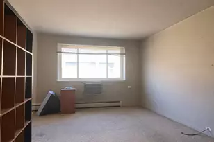 1060 W Hollywood Ave, Chicago, IL 60660 - Photo 3