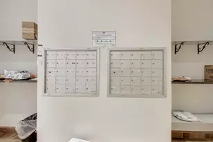 725 N Aberdeen St, Chicago, IL 60642 - Photo 25