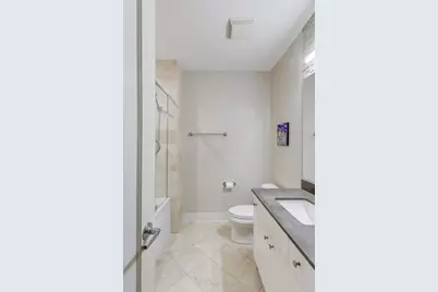 725 N Aberdeen Street #607, Chicago, IL 60642 - Photo 15