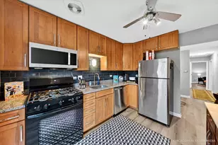 206 Nantucket Harbor, Schaumburg, IL 60193 - Photo 7