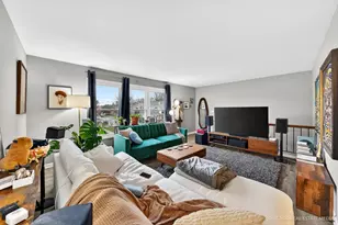 206 Nantucket Harbor, Schaumburg, IL 60193 - Photo 3