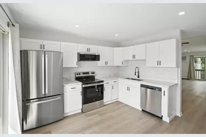 8310 Woodland Drive #B, Darien, IL 60561 - Photo 5