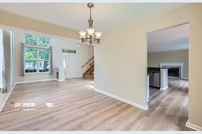 1208 Darnell Drive, Mundelein, IL 60060 - Photo 5