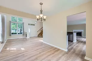 1208 Darnell Dr, Mundelein, IL 60060 - Photo 5