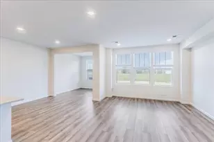 616 Switchgrass Ln, Bolingbrook, IL 60490 - Photo 5