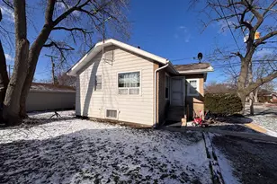 14 W 31st St, Steger, IL 60475 - Photo 3