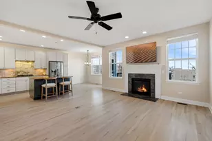 1159 Falcon Ridge Dr, Elgin, IL 60124 - Photo 5