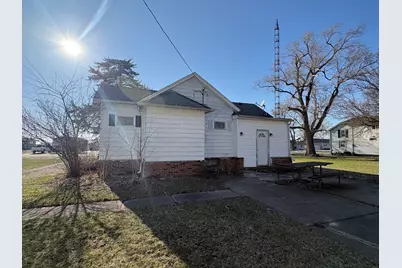 4020 E 1553rd Road, Earlville, IL 60518 - Photo 5