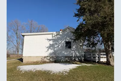 4020 E 1553rd Road, Earlville, IL 60518 - Photo 3