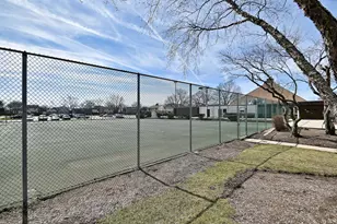 1880 Bonnie Ln, Hoffman Estates, IL 60169 - Photo 21