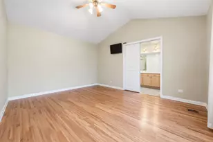 138 Emerald Dr, Streamwood, IL 60107 - Photo 21