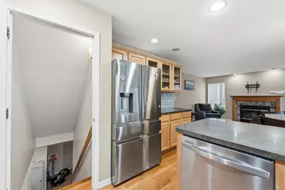 138 Emerald Drive, Streamwood, IL 60107 - Photo 13