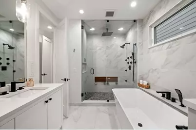 2042 N Honore Street, Chicago, IL 60614 - Photo 19