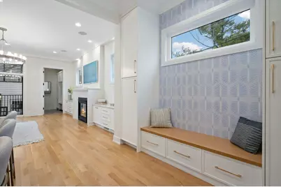 2042 N Honore Street, Chicago, IL 60614 - Photo 9