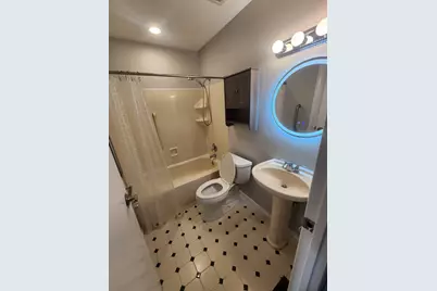 [Address not provided], Hoffman Estates, IL 60169 - Photo 13