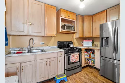 7300 W 56 Place, Summit, IL 60501 - Photo 9