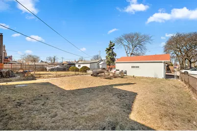 7300 W 56 Place, Summit, IL 60501 - Photo 25