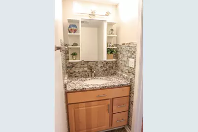 1682 Monticello Court #D, Wheaton, IL 60189 - Photo 13