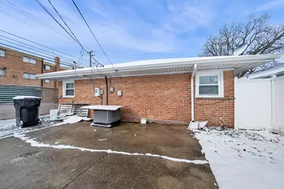 7845 S Kilpatrick Avenue, Chicago, IL 60652 - Photo 17