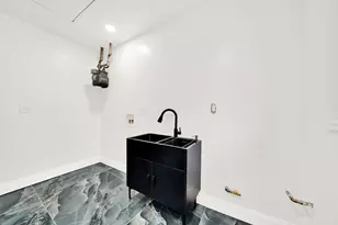 7845 S Kilpatrick Ave, Chicago, IL 60652 - Photo 13