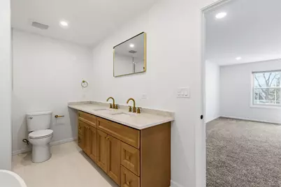 751 Aberdeen Lane, Buffalo Grove, IL 60089 - Photo 17