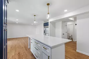 751 Aberdeen Ln, Buffalo Grove, IL 60089 - Photo 7