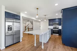 751 Aberdeen Ln, Buffalo Grove, IL 60089 - Photo 5