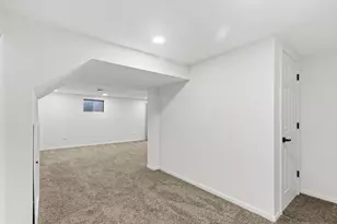 751 Aberdeen Ln, Buffalo Grove, IL 60089 - Photo 25