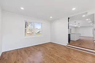 751 Aberdeen Ln, Buffalo Grove, IL 60089 - Photo 11