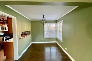 3701 W North Shore Ave, Lincolnwood, IL 60712 - Photo 5