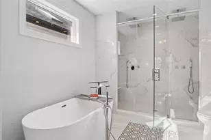 1616 N Hamlin Ave, Chicago, IL 60647 - Photo 15