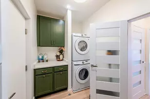 145 N Elmwood Ave, Wood Dale, IL 60191 - Photo 15