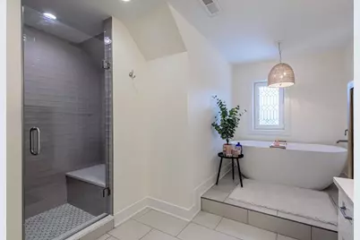 145 N Elmwood Avenue, Wood Dale, IL 60191 - Photo 23