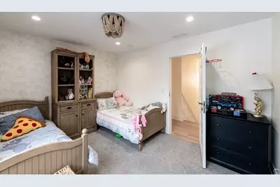 145 N Elmwood Avenue, Wood Dale, IL 60191 - Photo 25